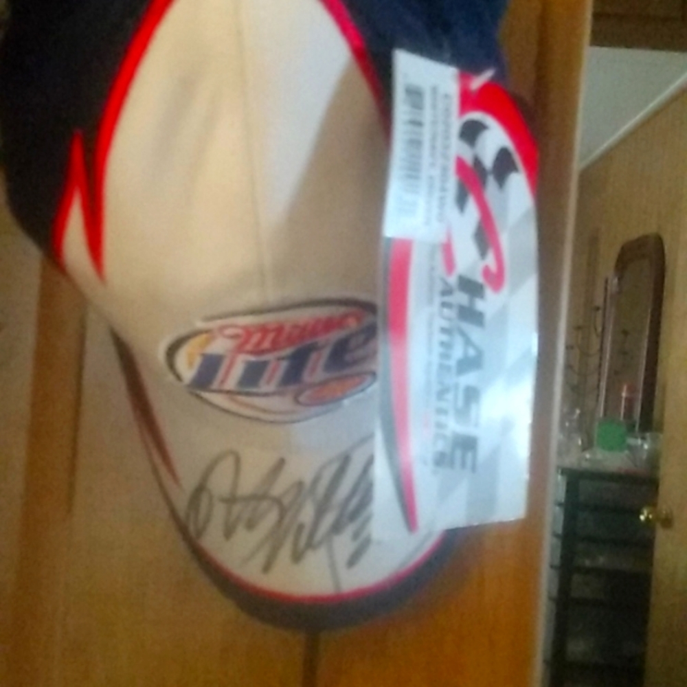 Mens athletic cap is signed by Rusty Wallace! One sz fits all
